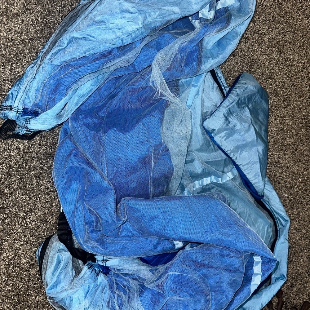 Blue Two-Tone Hammock with net - Picture 3 of 7